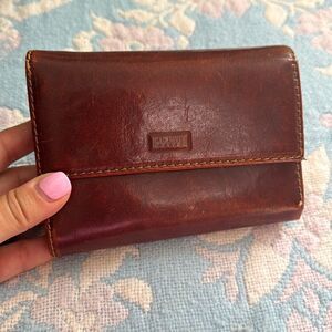 *Old River Travel* Trifold Leather Wallet Plaid Lining Old-World Style